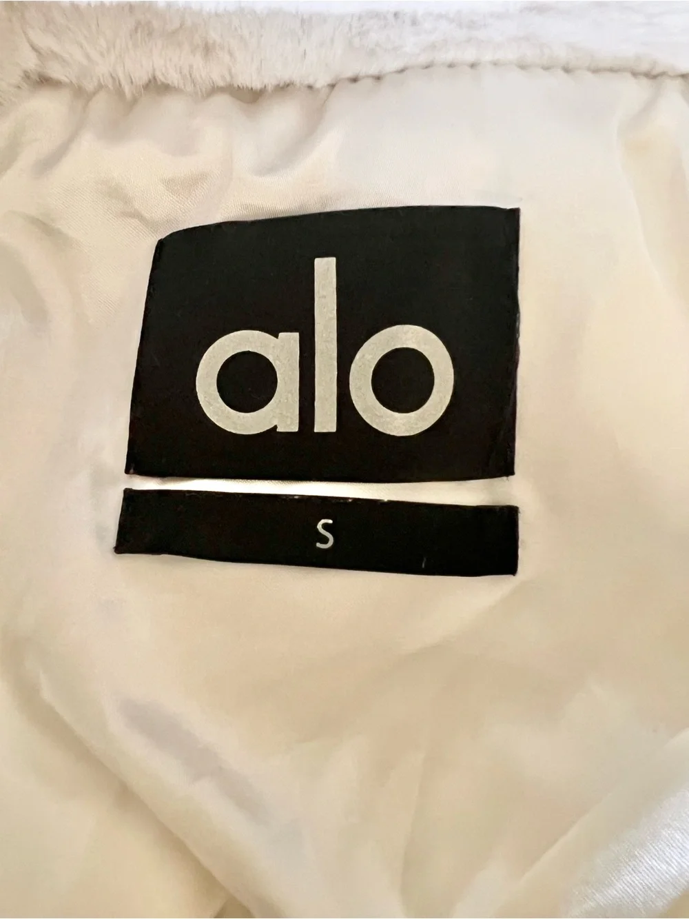 ALO Yoga alo yoga